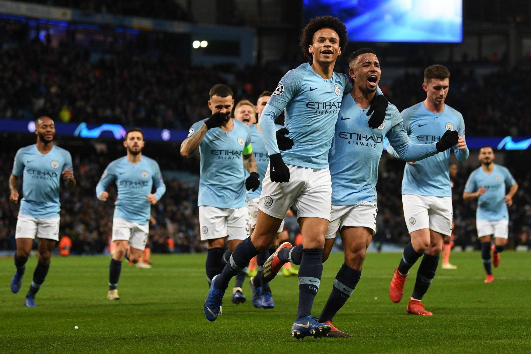 瞬间点燃了 瞬间点燃了